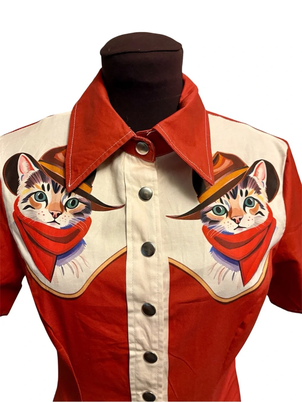 A Western Cute Cat Cowboy Red Cotton Metal Snap Front Dress, Womens size Small
